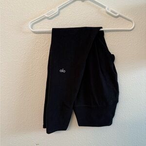 ALO Black Leggings